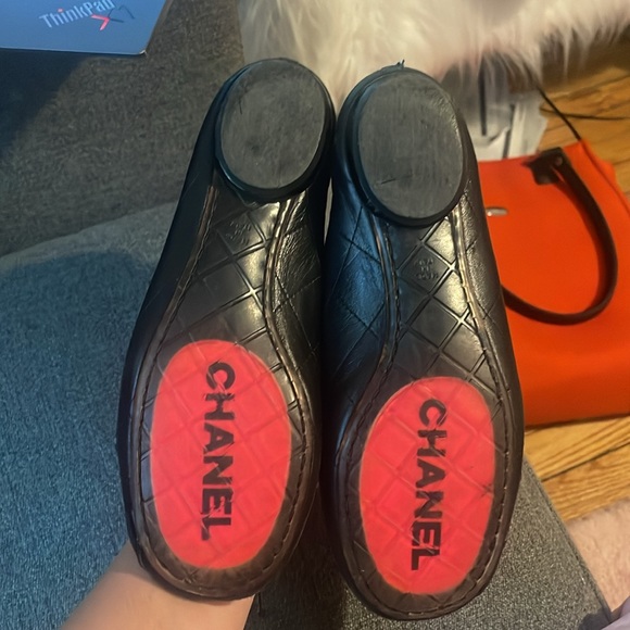 Chanel flats size 6.5. Used - Picture 2 of 3